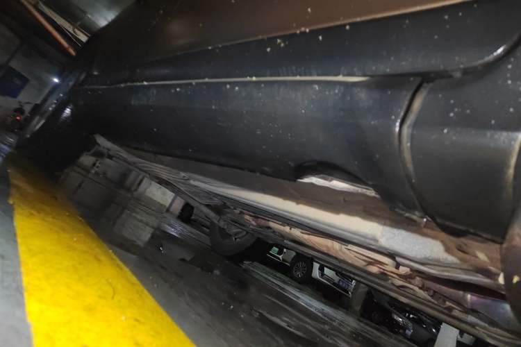 Used Volvo XC60 2013 T6 AWD Comfort Edition Chassis Front Right