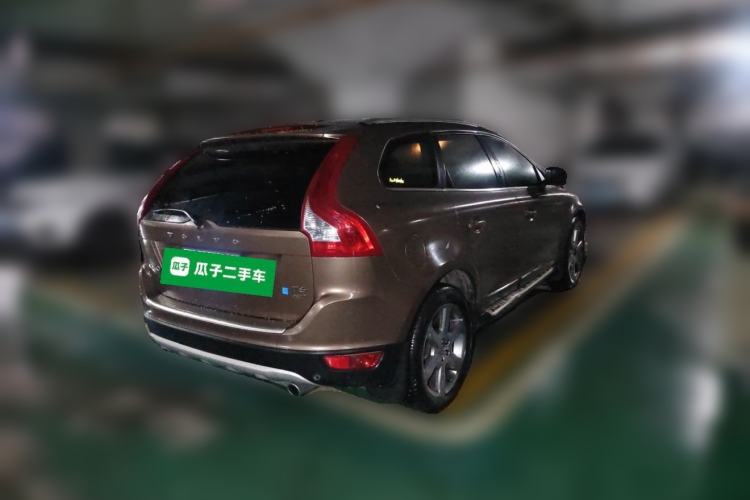 Used Volvo XC60 2013 T6 AWD Comfort Edition Rear Right 45 Deg