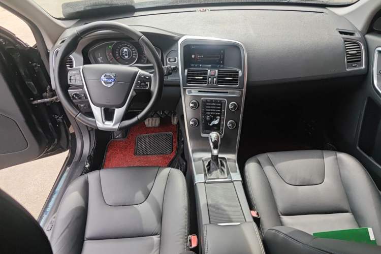 Used Volvo XC60 2014 Facelift T5 Zhiyi Edition Center Console