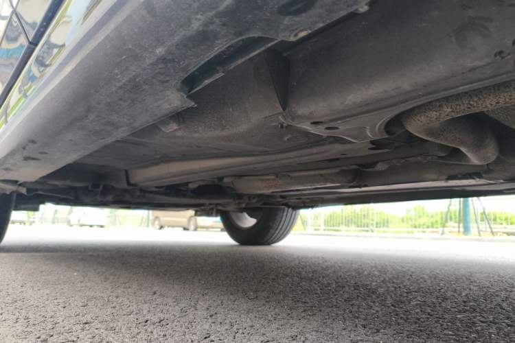 Used Volvo XC60 2014 T5 Zhiya Edition Chassis Rear Left