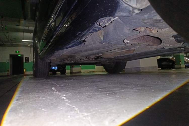 Used Volvo XC60 2014 T5 Zhiya Edition Chassis Rear Left