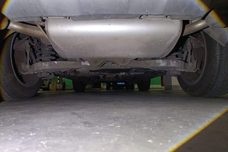Used Volvo XC60 2014 T5 Zhiya Edition Chassis Rear