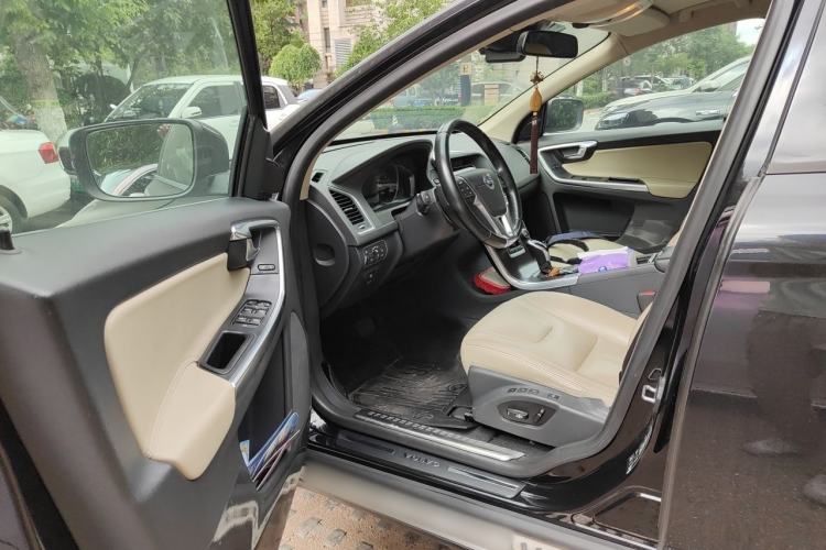 Used Volvo XC60 2014 Facelift T5 Zhiyi Edition Driver Seat