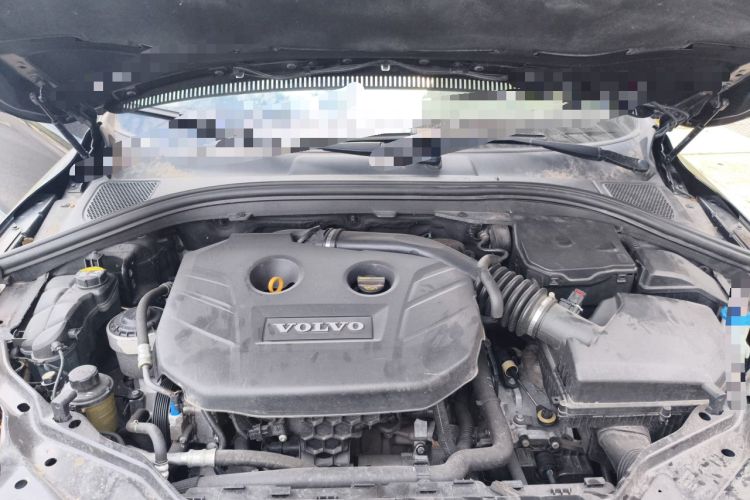 Used Volvo XC60 2014 T5 Zhiya Edition Engine Bay