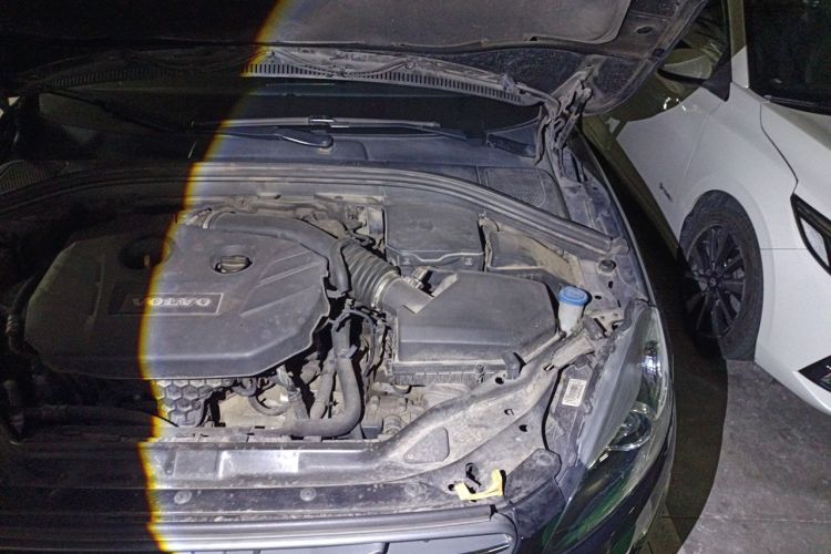 Used Volvo XC60 2014 T5 Zhiya Edition Engine Bay Left