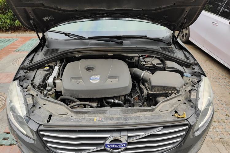Used Volvo XC60 2014 Facelift T5 Zhiyi Edition Engine Bay