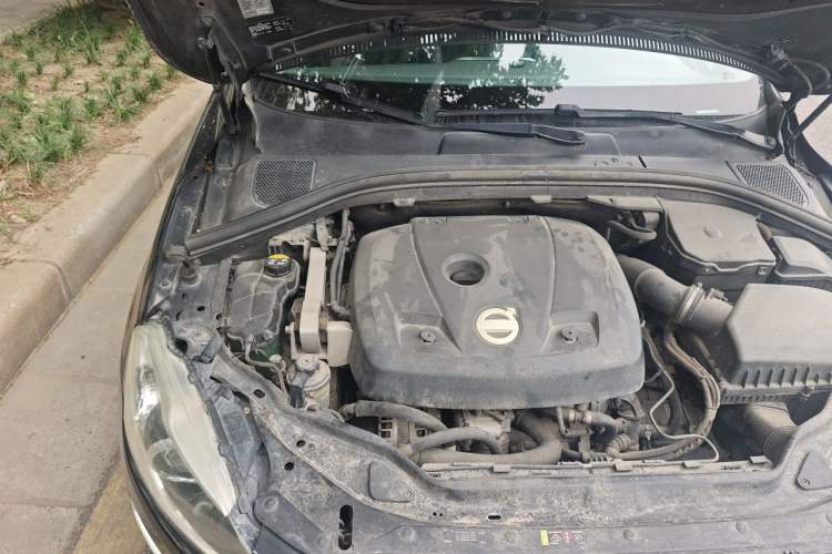 Used Volvo XC60 2014 Facelift T5 Zhiyi Edition Engine Bay Right