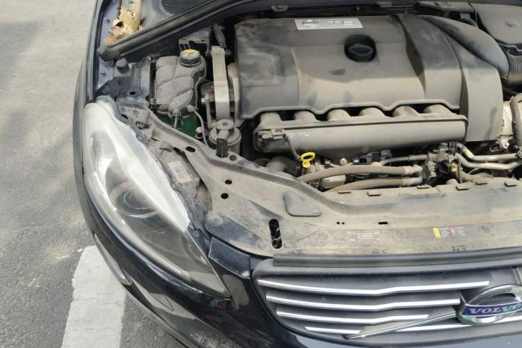 Used Volvo XC60 2014 T6 Zhiyi Edition Engine Bay Right