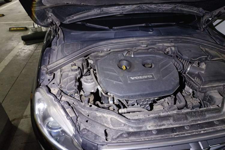 Used Volvo XC60 2014 T5 Zhiya Edition Engine Bay Right