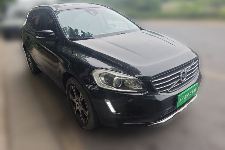 Used Volvo XC60 2014 Facelift T5 Zhiyi Edition Front Right 45 Deg