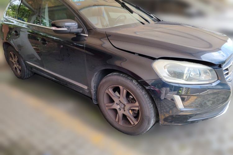 Used Volvo XC60 2014 Restyled T5 Zhiya Edition Front Right 45 Deg