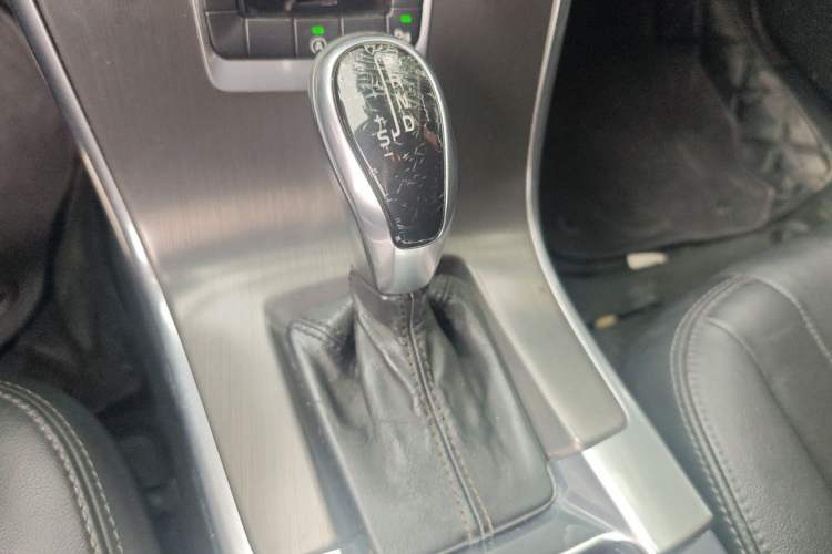 Used Volvo XC60 2014 Facelift T5 Zhiyi Edition Gear Lever