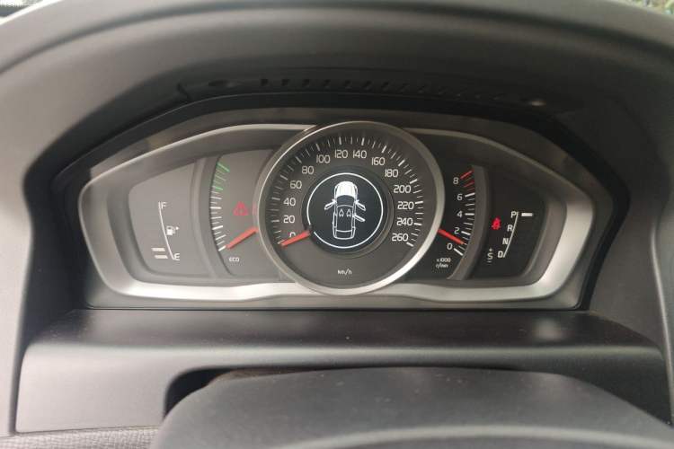 Used Volvo XC60 2014 Facelift T5 Zhiyi Edition Instrument Cluster