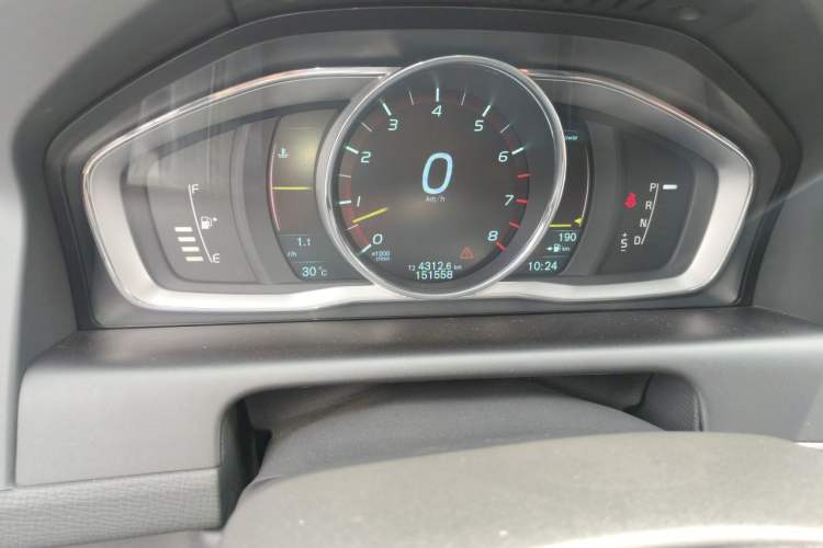 Used Volvo XC60 2014 T6 Zhiyi Edition Instrument Cluster