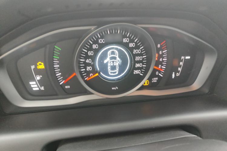 Used Volvo XC60 2014 T5 Zhiyi Edition Instrument Cluster
