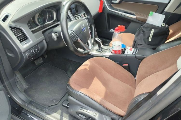 Used Volvo XC60 2014 T6 Zhiyi Edition Left Front Seat