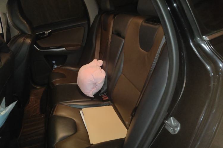 Used Volvo XC60 2014 T6 Zhiyi Edition Left Rear Seat