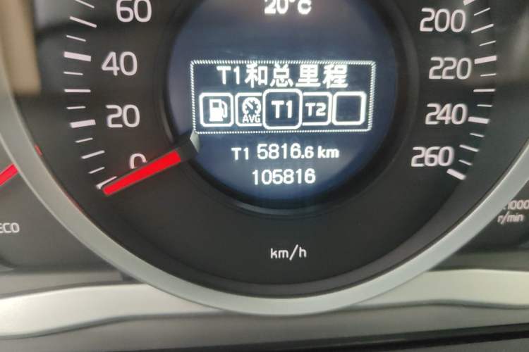 Used Volvo XC60 2014 Facelift T5 Zhiyi Edition Odometer Close Up