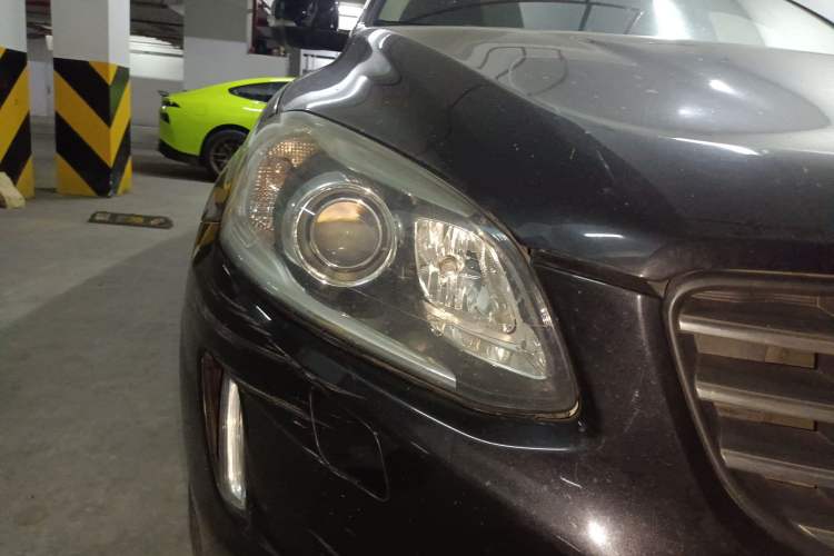 Used Volvo XC60 2014 T5 Zhiyi Edition Right Front Headlight