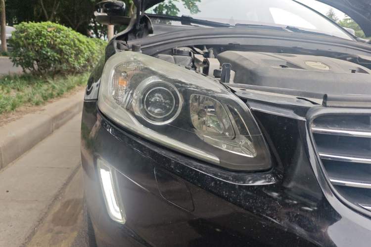 Used Volvo XC60 2014 Facelift T5 Zhiyi Edition Right Front Headlight