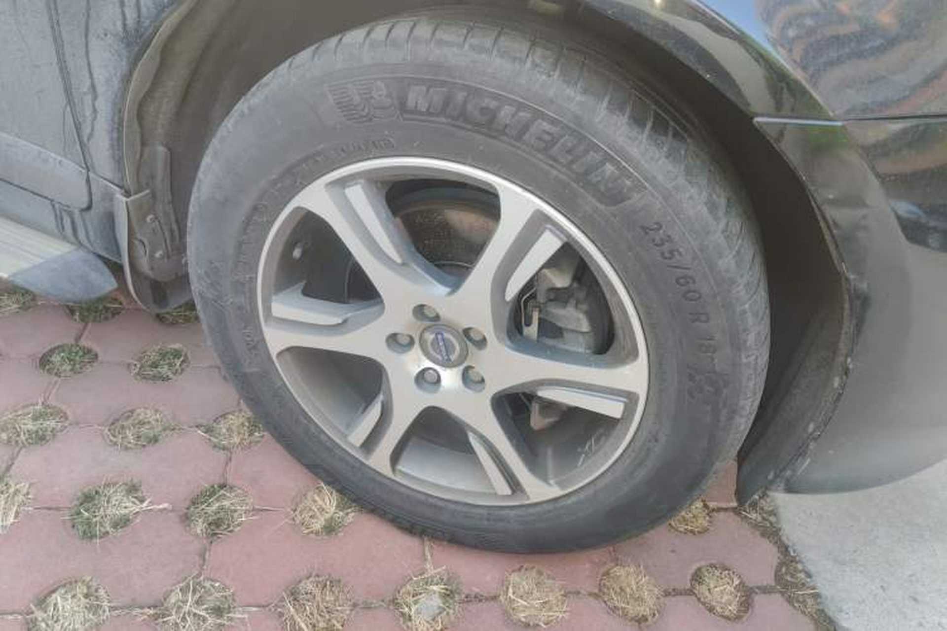 Used Volvo XC60 2014 T5 Zhiyi Edition Right Front Wheel Hub