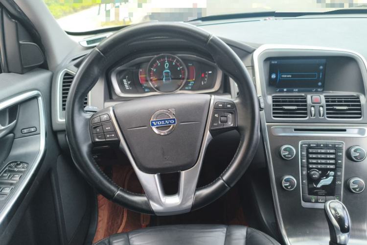 Used Volvo XC60 2014 T5 Zhiya Edition Steering Wheel