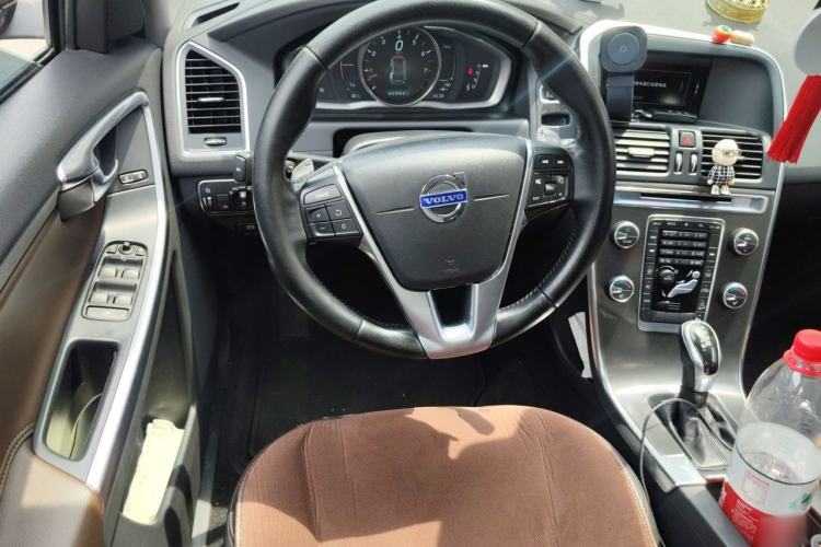 Used Volvo XC60 2014 T6 Zhiyi Edition Steering Wheel