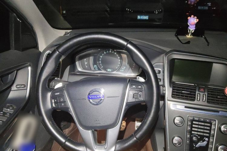 Used Volvo XC60 2014 T6 Zhiyi Edition Steering Wheel