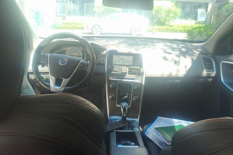 Used Volvo XC60 2014 Restyled T5 Zhiya Edition Center Console