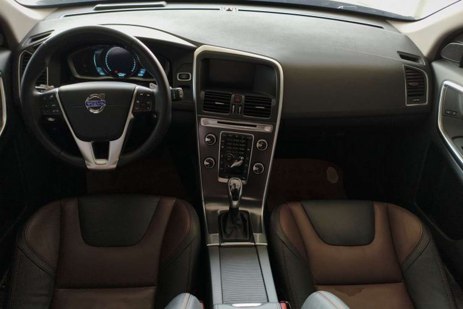 Used Volvo XC60 2014 Restyled T5 Zhiya Edition Center Console