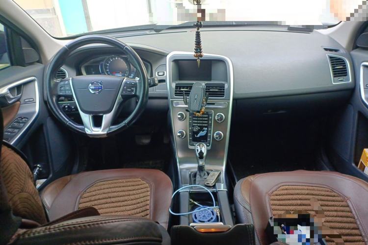 Used Volvo XC60 2014 Restyled T5 Zhiya Edition Center Console