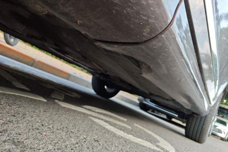 Used Volvo XC60 2014 T6 Zhiya Edition Chassis Front Left