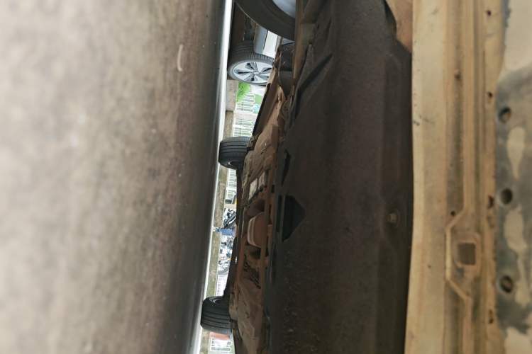 Used Volvo XC60 2014 T5 Zhiya Edition Chassis Front