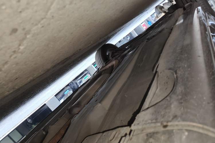 Used Volvo XC60 2014 T5 Zhiya Edition Chassis Front Right