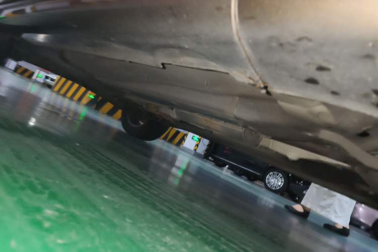 Used Volvo XC60 2014 T5 Zhiyi Edition Chassis Front Right
