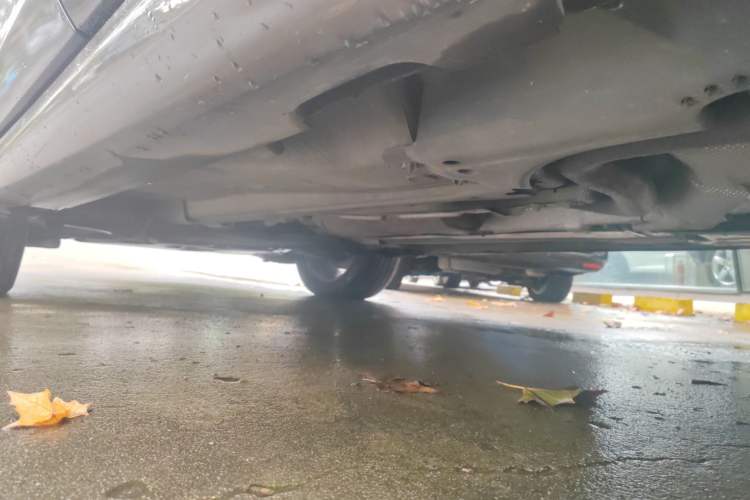 Used Volvo XC60 2014 T5 Smart Edition Chassis Rear Left