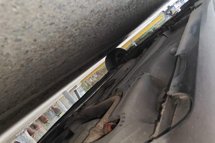 Used Volvo XC60 2014 T5 Zhiya Edition Chassis Rear Left