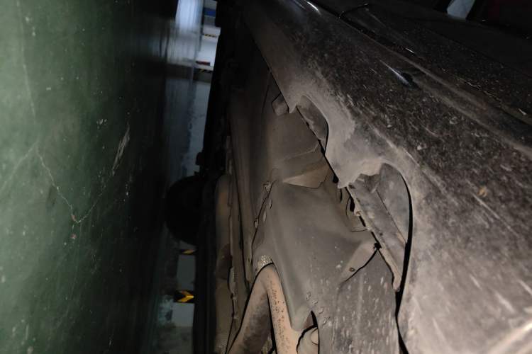 Used Volvo XC60 2014 T5 Zhiyi Edition Chassis Rear Left