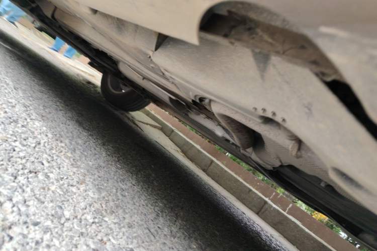 Used Volvo XC60 2014 T5 Zhiyi Edition Chassis Rear Left