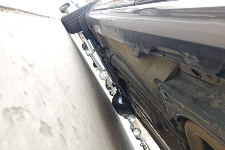 Used Volvo XC60 2014 T5 Zhiyi Edition Chassis Rear Left