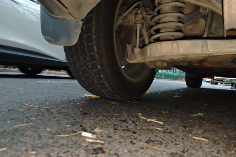 Used Volvo XC60 2014 T5 Zhiyi Edition Chassis Rear Left