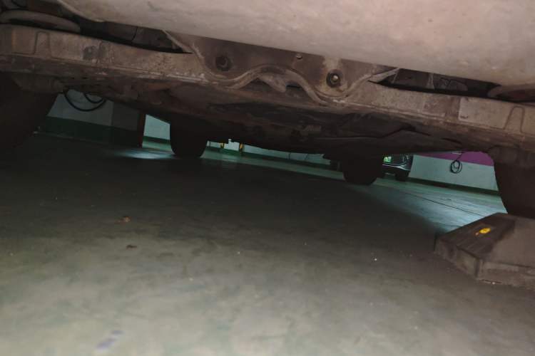 Used Volvo XC60 2014 T5 Zhiyi Edition Chassis Rear