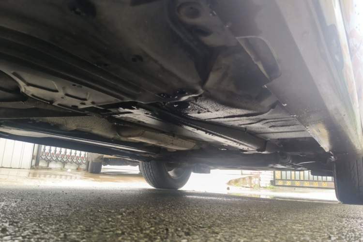 Used Volvo XC60 2014 T5 Zhiyi Edition Chassis Rear Right