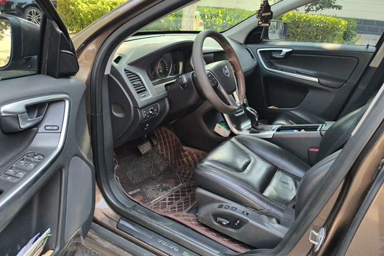 Used Volvo XC60 2014 T5 Zhiyi Edition Driver Seat