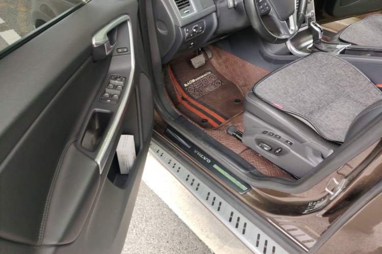 Used Volvo XC60 2014 T5 Zhiyi Edition Driver Seat