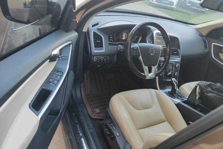 Used Volvo XC60 2014 T5 Zhiyi Edition Driver Seat