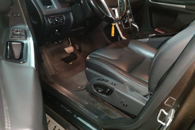 Used Volvo XC60 2014 T5 Zhiyi Edition Driver Seat