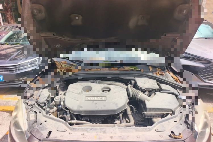 Used Volvo XC60 2014 T5 Zhiya Edition Engine Bay