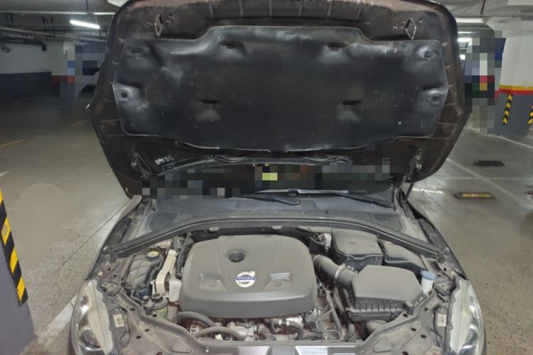 Used Volvo XC60 2014 Restyled T5 Zhiya Edition Engine Bay