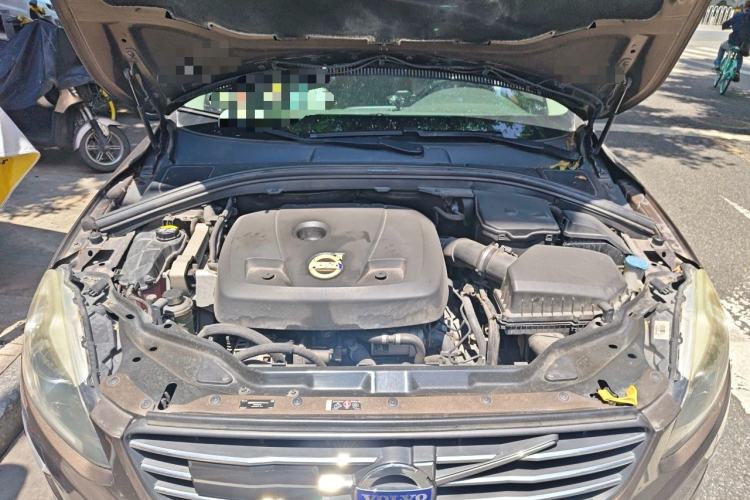 Used Volvo XC60 2014 Restyled T5 Zhiya Edition Engine Bay